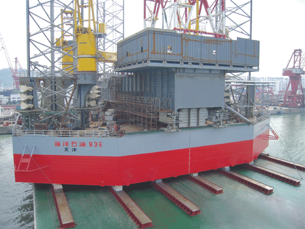 “海洋石油936”整船涂装