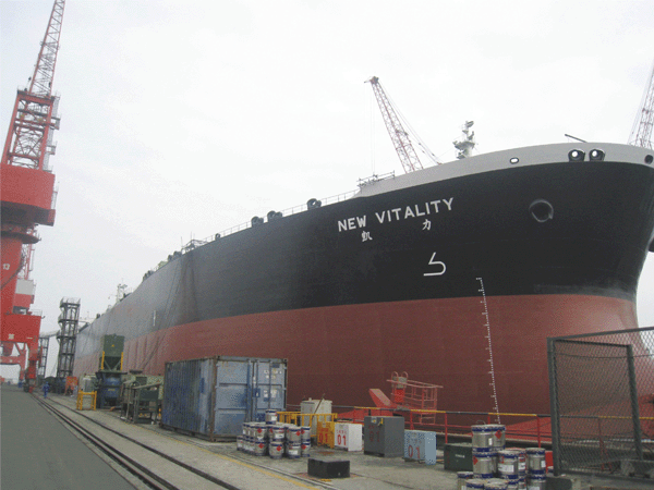 成品油轮“凯力”特涂